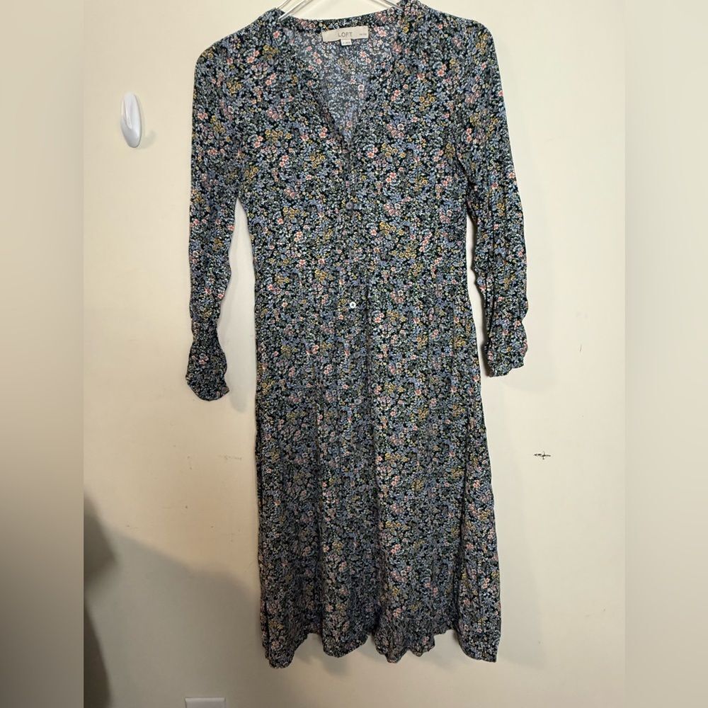 Ann Taylor LOFT Flower Pattern Garden Midi Shirtdress Casual Maxi Dress Sz 2P